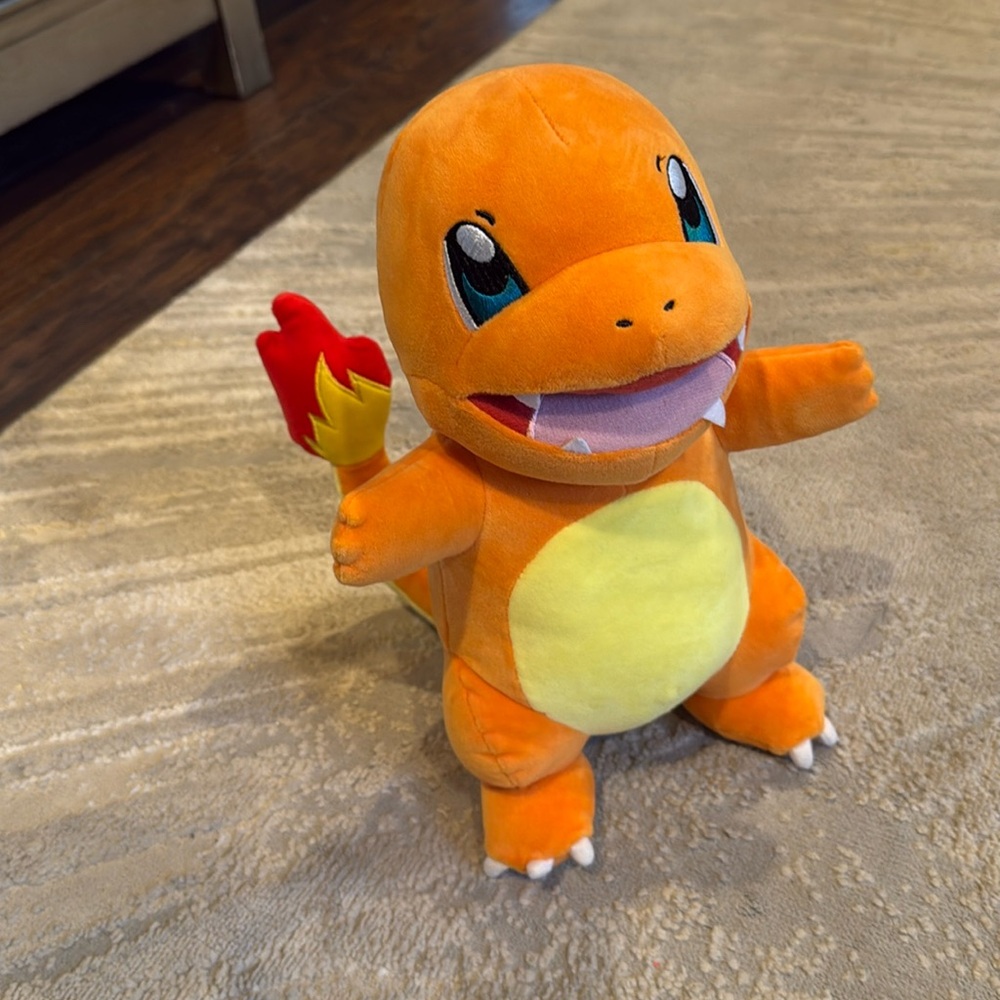 WCT Pokemon Charmander Plush Flame‎ Tail Action Lights Talking Sound Interactive